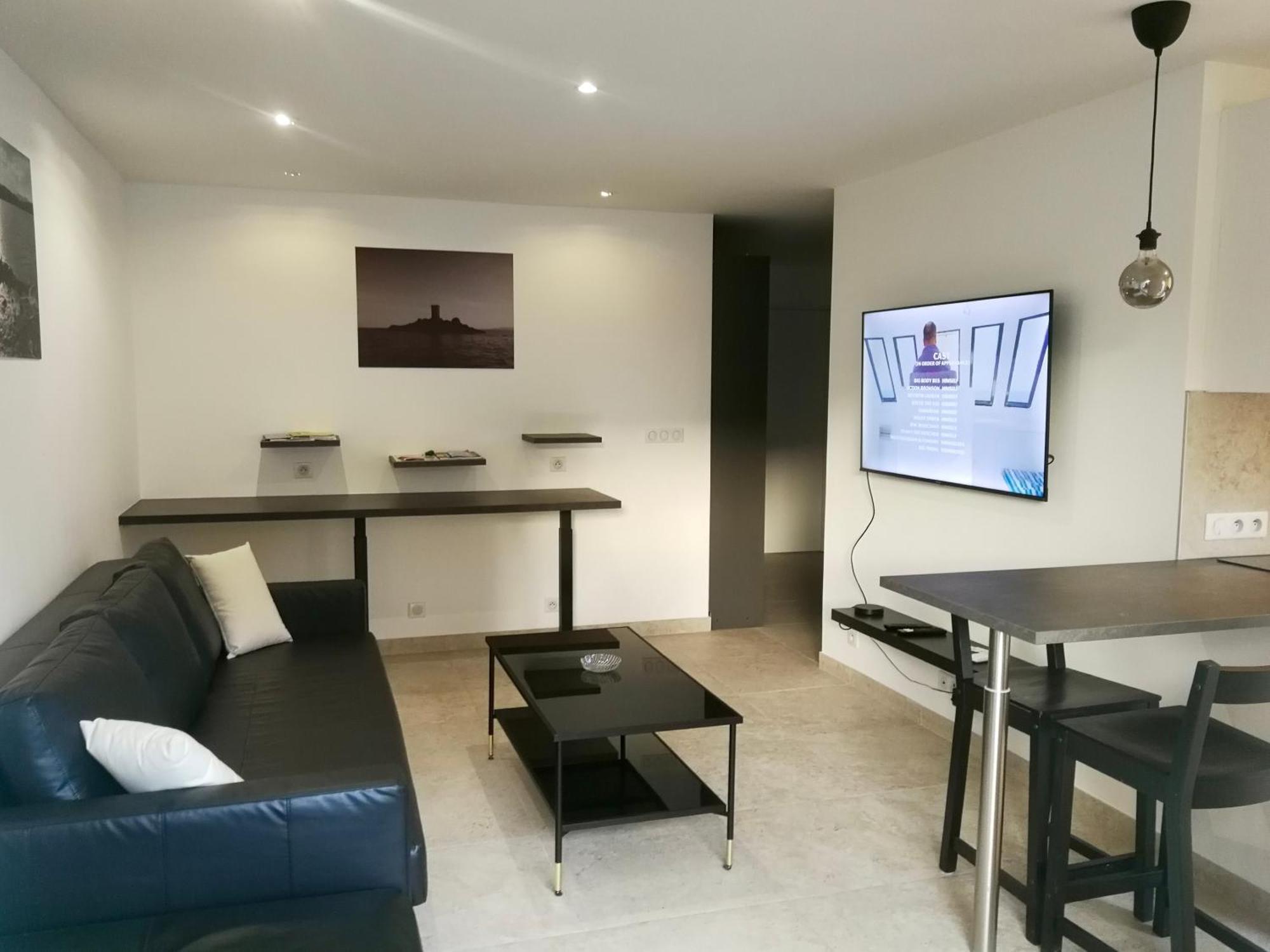 Grand Studio Standing Avec Terrasse Et Parking سانت ماكسيم المظهر الخارجي الصورة